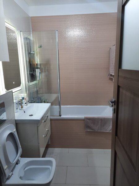 Ilfov Casa de vanzare plus spatiu comercial
